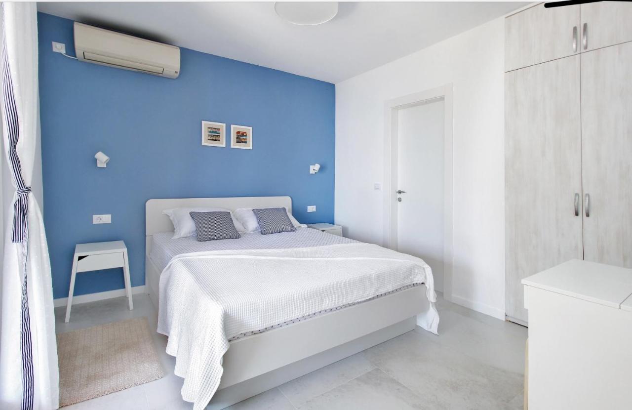 Apartment Levanat Molunat Exterior photo